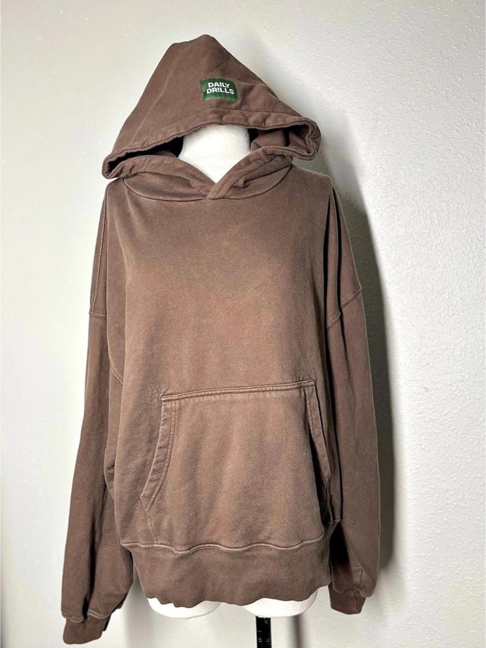 Daily Drills Brown Pullover Hoodie Size XS